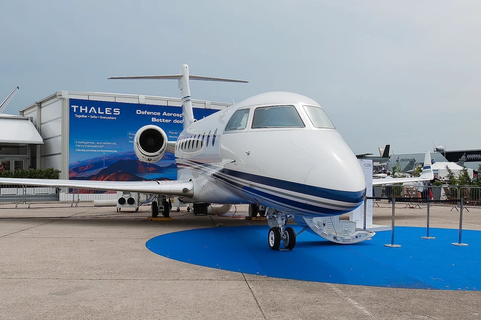 Gulfstream G280 exterior