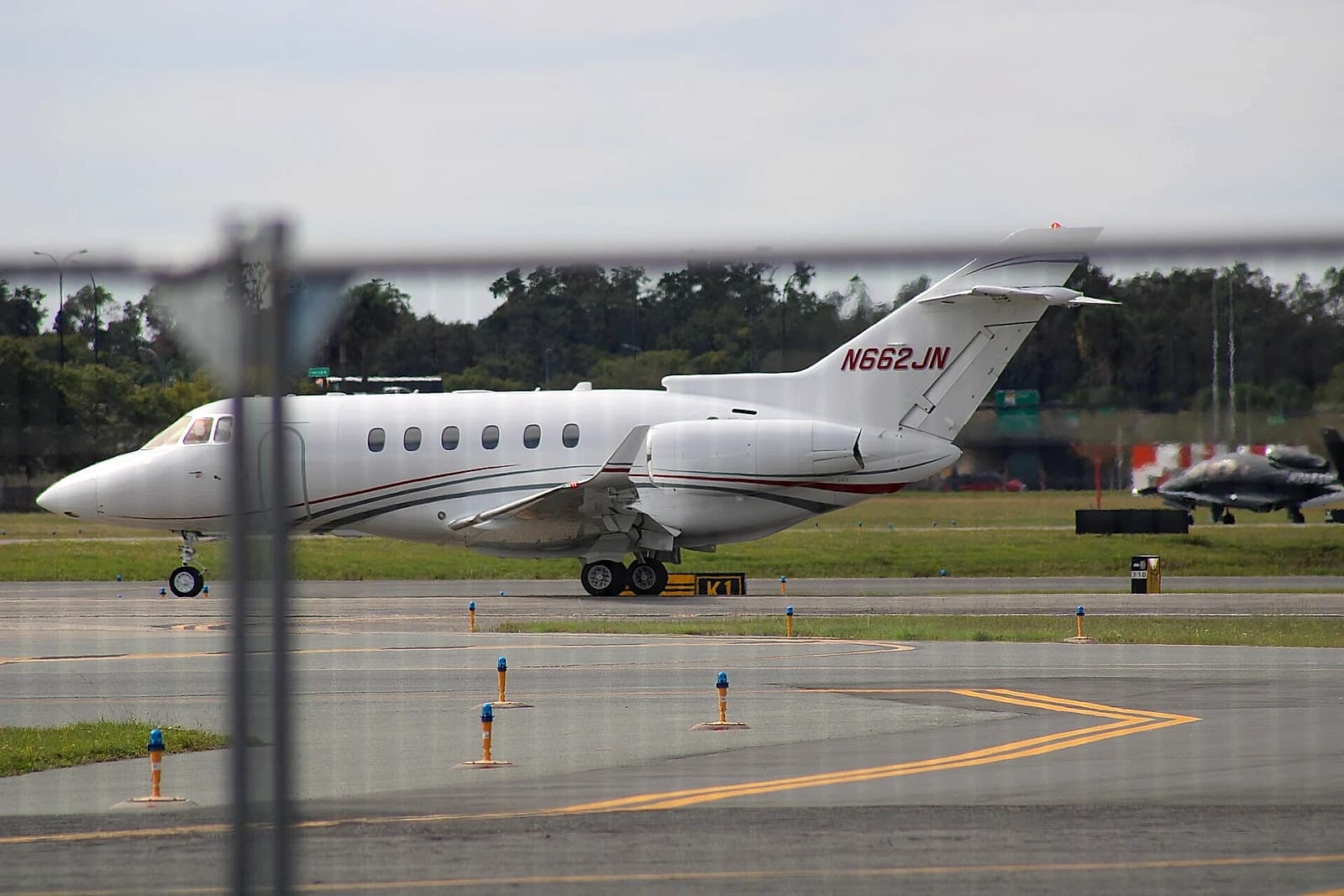 Hawker 850XP exterior